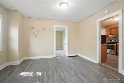 202 Santa Clara Avenue, Dayton, OH 45405 - Photo 13