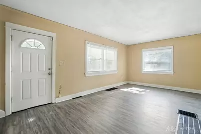 202 Santa Clara Avenue, Dayton, OH 45405 - Photo 7