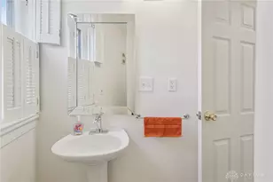 322 Heikes Ave, Dayton, OH 45405 - Photo 25