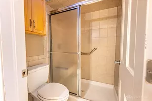 1901 Washington N Dr, Dayton, OH 45458 - Photo 11