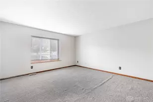 1901 Washington N Dr, Dayton, OH 45458 - Photo 13