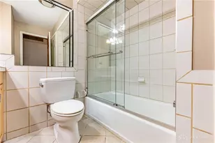 1901 Washington N Dr, Dayton, OH 45458 - Photo 15