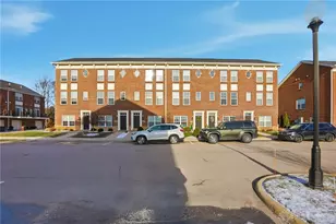 1101 Parklake Row, Springboro, OH 45066 - Photo 7