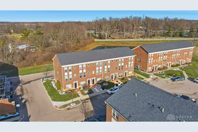 1101 Parklake Row, Springboro, OH 45066 - Photo 3