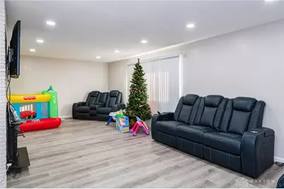 417 Vaniman Avenue, Dayton, OH 45426 - Photo 11