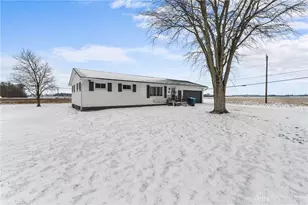 511 James St, Jackson Center, OH 45334 - Photo 3