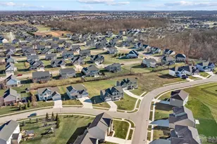 10312 Tice St, Dayton, OH 45458 - Photo 43