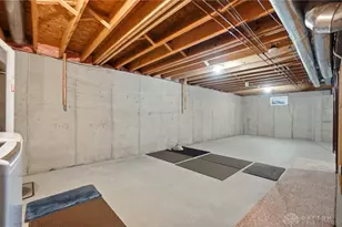 4416 Softwood Ln, Dayton, OH 45424 - Photo 33