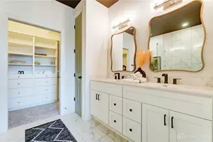 2010 Cedar Lake Dr, Dayton, OH 45424 - Photo 23