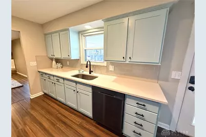 6189 Lesourdsville West Chester Road, Liberty Township, OH 45011 - Photo 13