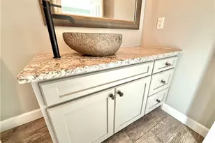 6189 Lesourdsville West Chester Rd, Liberty Township, OH 45011 - Photo 25