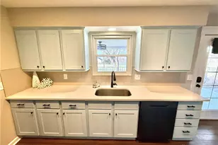 6189 Lesourdsville West Chester Rd, Liberty Township, OH 45011 - Photo 9