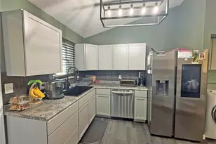 1837 Britton Dr, Piqua, OH 45356 - Photo 9