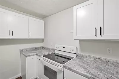 4821 Meadowvista Drive, Huber Heights, OH 45424 - Photo 7