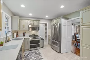 408 Southwood Dr, Springfield, OH 45504 - Photo 11