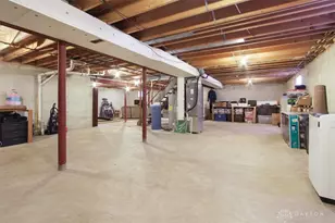 2280 Trinity Dr, Middletown, OH 45044 - Photo 25