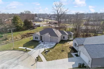 140 Allison Court, Englewood, OH 45322 - Photo 35