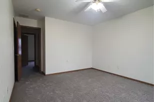 1957 Swallowtail Ct, Englewood, OH 45315 - Photo 15