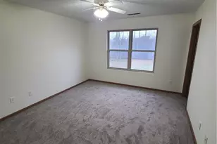 1957 Swallowtail Ct, Englewood, OH 45315 - Photo 13