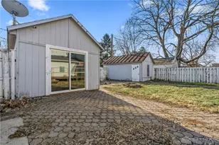 542 E Pearl St, Miamisburg, OH 45342 - Photo 35