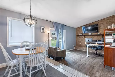 1107 King Richard Parkway, West Carrollton, OH 45449 - Photo 11