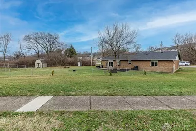 1107 King Richard Parkway, West Carrollton, OH 45449 - Photo 27