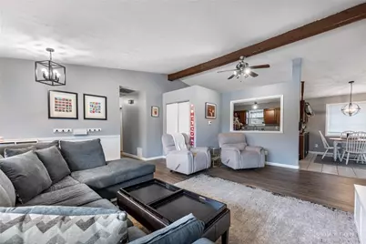 1107 King Richard Parkway, West Carrollton, OH 45449 - Photo 3