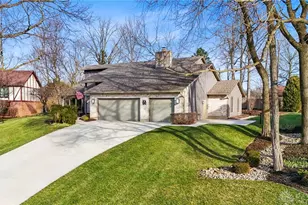 6810 Trailview Dr, Dayton, OH 45414 - Photo 3