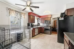 2585 Fulbourne Dr, Colerain Township, OH 45231 - Photo 13