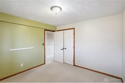 1927 Robinhood Drive, Miamisburg, OH 45342 - Photo 33