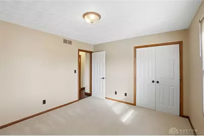 1927 Robinhood Drive, Miamisburg, OH 45342 - Photo 23