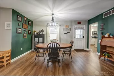 121 Inverness Avenue, Vandalia, OH 45377 - Photo 9