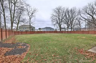 9743 Rose Arbor Dr, Dayton, OH 45458 - Photo 43