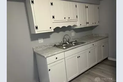 2271 Hepburn Avenue, Dayton, OH 45406 - Photo 5