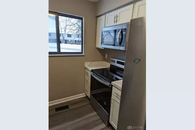 7831 Betsy Ross Circle, Dayton, OH 45459 - Photo 21