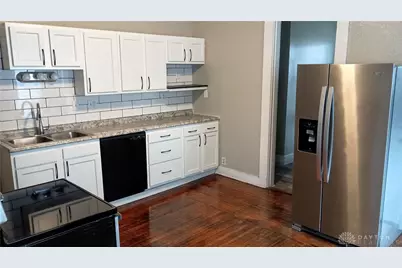 140 S Terry Street, Dayton, OH 45403 - Photo 3