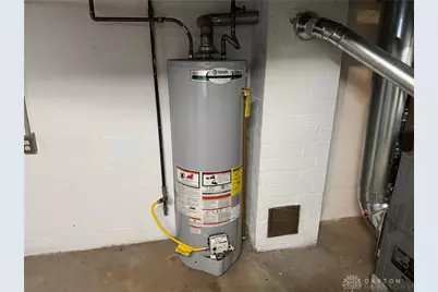 716 W Fairview Avenue, Dayton, OH 45406 - Photo 23