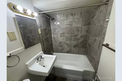 716 W Fairview Avenue, Dayton, OH 45406 - Photo 17