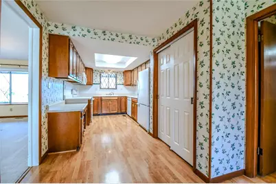 1366 Scenicview Court, Dayton, OH 45459 - Photo 11