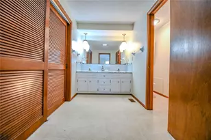 1366 Scenicview Ct, Dayton, OH 45459 - Photo 33