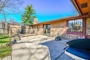 1366 Scenicview Ct, Dayton, OH 45459 - Photo 37