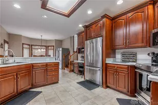 1478 Country Wood Dr, Dayton, OH 45440 - Photo 19