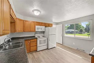 7725 Harrington Ave, Dayton, OH 45415 - Photo 7