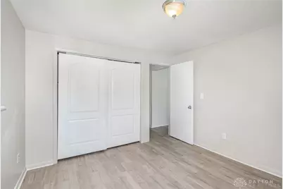 7725 Harrington Avenue, Dayton, OH 45415 - Photo 15