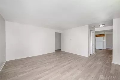 7725 Harrington Avenue, Dayton, OH 45415 - Photo 5