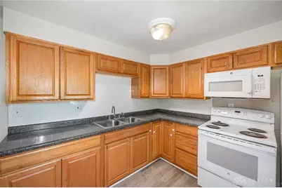 7725 Harrington Avenue, Dayton, OH 45415 - Photo 11