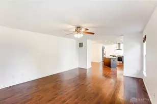 3589 Queen Victoria Ct, Beavercreek, OH 45431 - Photo 15