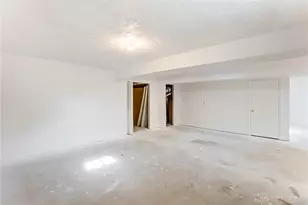 3589 Queen Victoria Ct, Beavercreek, OH 45431 - Photo 35