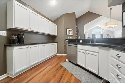 184 Edinburgh Village Drive, Centerville, OH 45458 - Photo 27