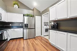 184 Edinburgh Village Dr, Centerville, OH 45458 - Photo 29